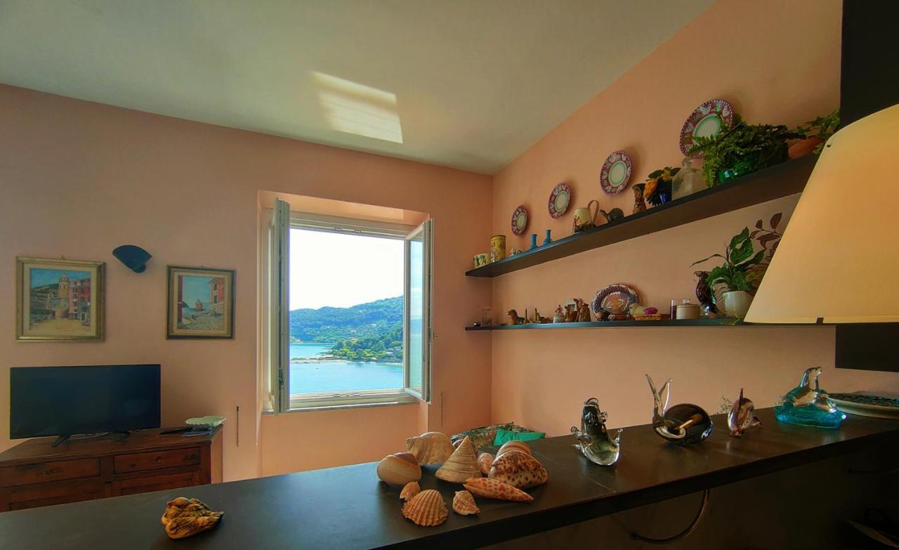 Byron Guest House Porto Venere Exterior photo