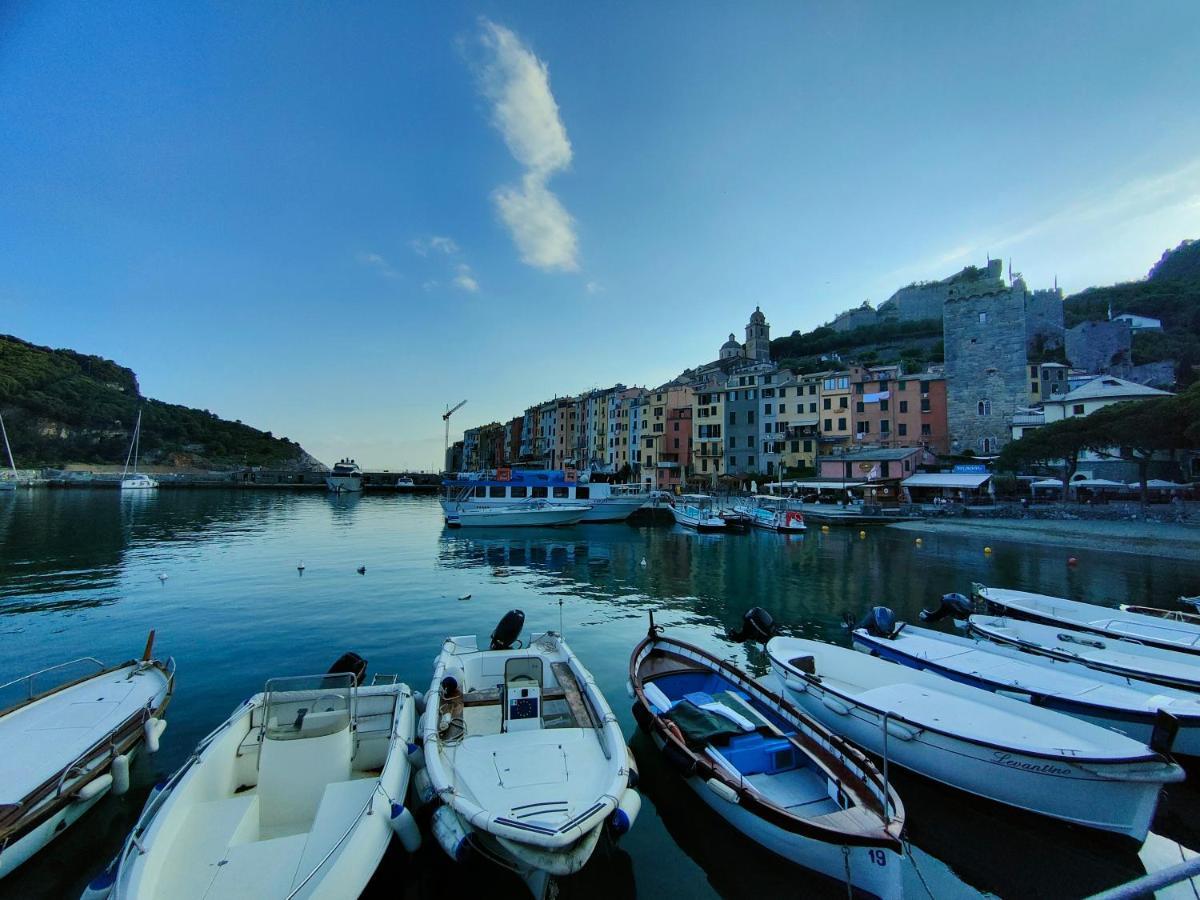 Byron Guest House Porto Venere Exterior photo